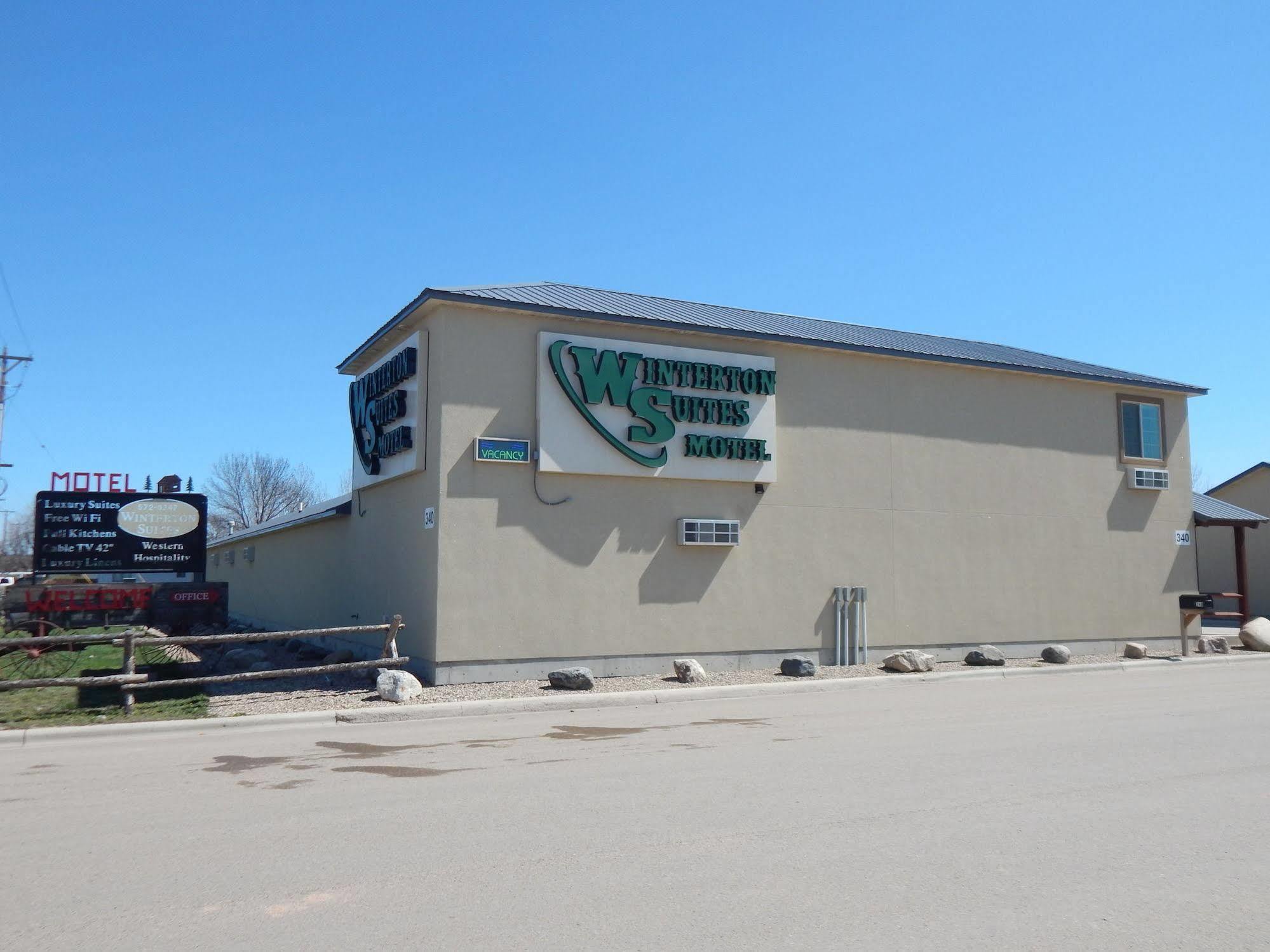 Winterton Suites Williston Ngoại thất bức ảnh
